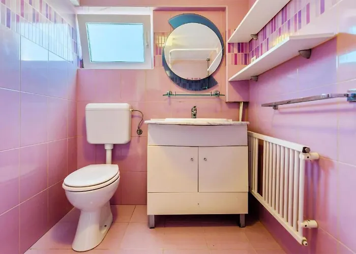 3 Bedroom In Privlaka