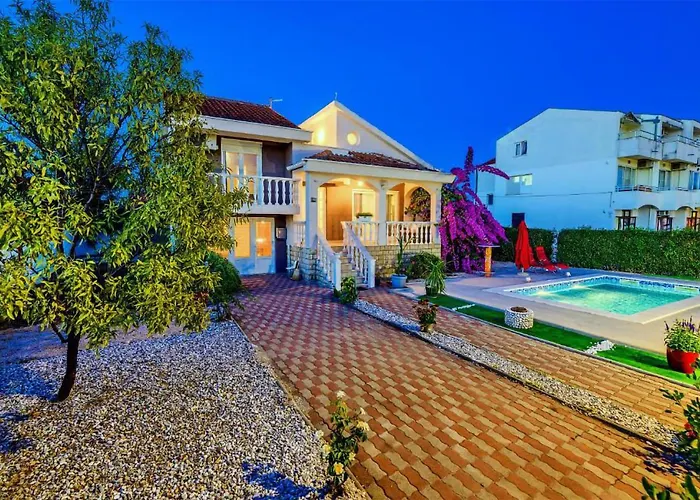 3 Bedroom In Nyaraló *