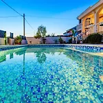 3 Bedroom In Casa vacanze