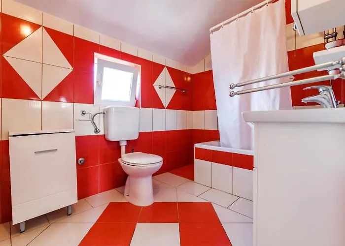 3 Bedroom In Privlaka (Zadar)